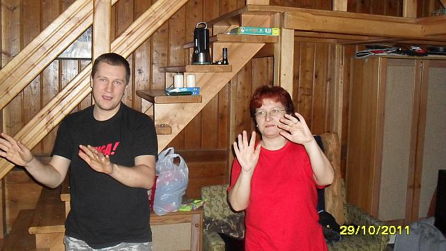2011-10-29 22-30-33